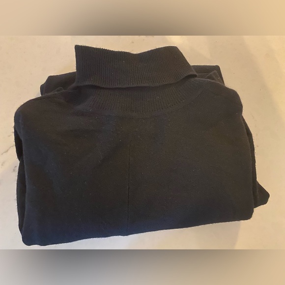 Lord & Taylor Medium Black Turtleneck Cashmere Dress Minimalist Neutral Office - Picture 13 of 13